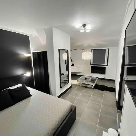 Suite Apollon Saint-Etienne  Exterior photo